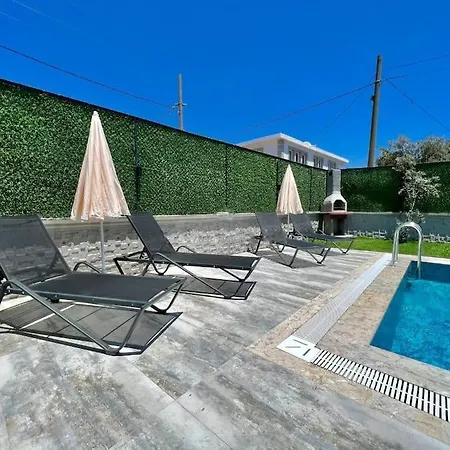 Izci Duo Villa
